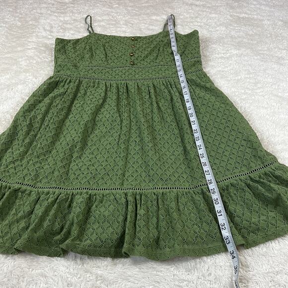 City Studio flirty gold button and green lace a line ruffle dress, size 14 - Picture 4 of 10